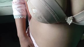 Newly Married Bhabhi Fuck Her Own Flat When Her Husband Go to Market