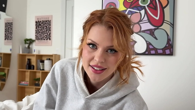 Forbidden coworker hookup (It feels better without the condom!)