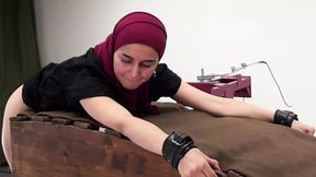 Yasmeena3 Spanking Machine - Ass Whipping