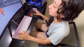 Fucking My Gamer Best Friend